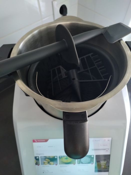 Monsieur cuisine Smart, semi novo com garantia