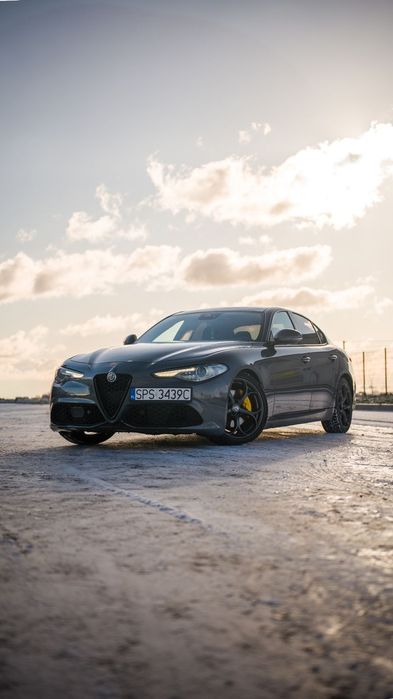 Alfa Romeo Giulia Alfa Romeo Giulia 2.0 Turbo 16V AT8 Veloce Q2