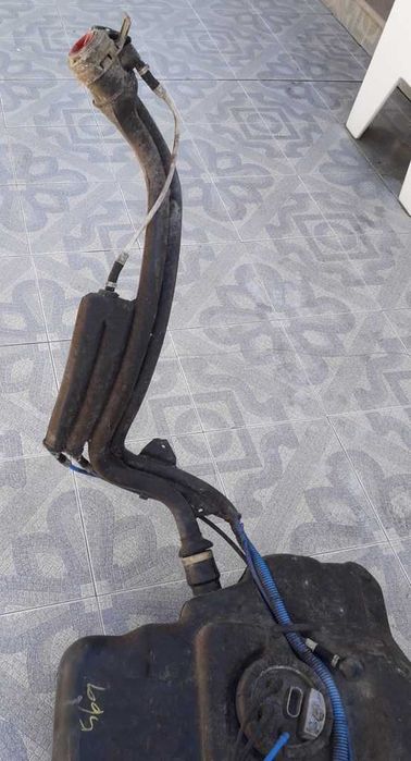 Deposito de Combustivel para Ford Galaxy, Seat Alhambra e VW Sharan