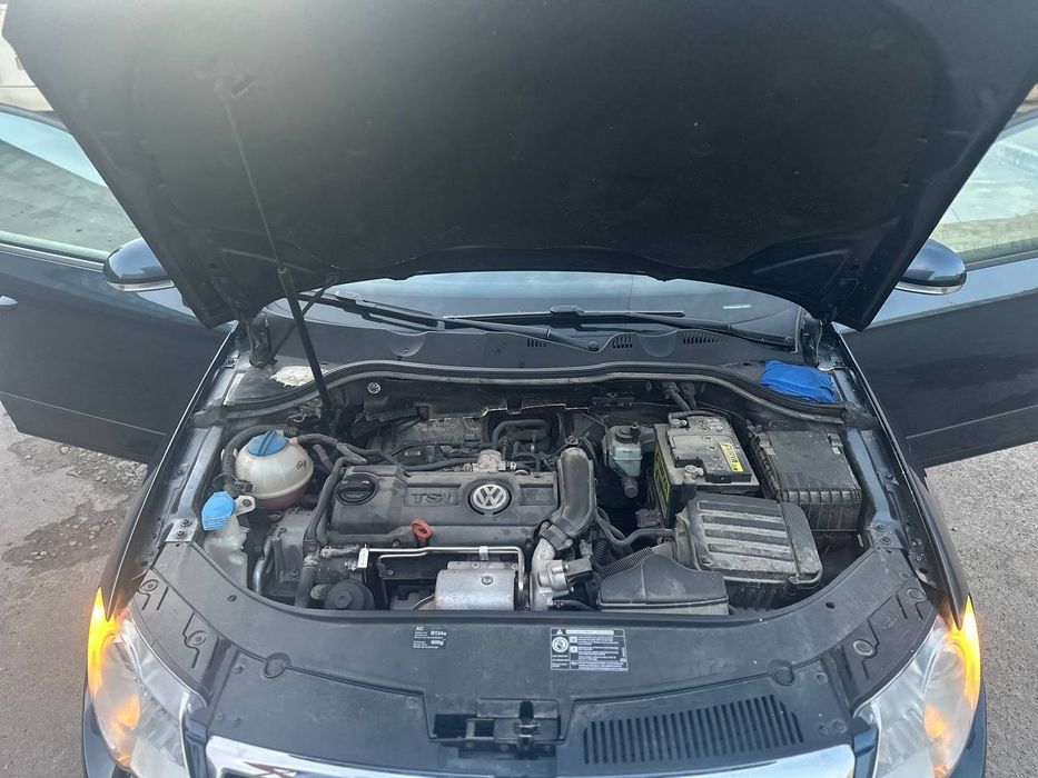 passat b6 бензиновий