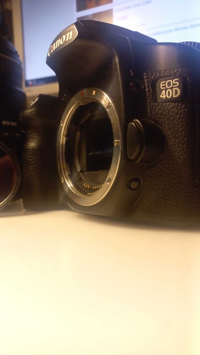 Canon 40D + 2 obiektywy + akcesoria