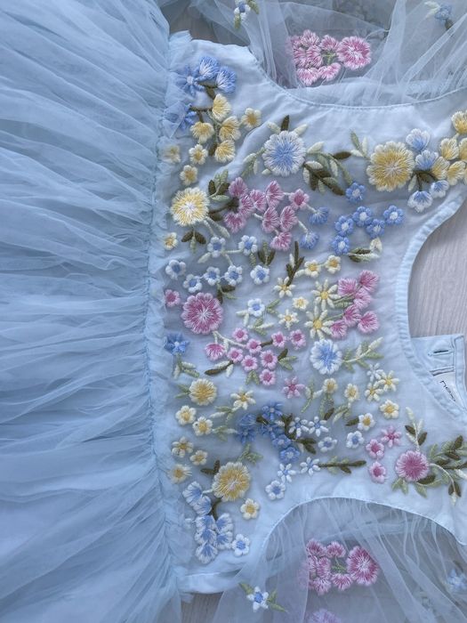 Сукня дитяча святкова квіткова вишивка next 6-7 р