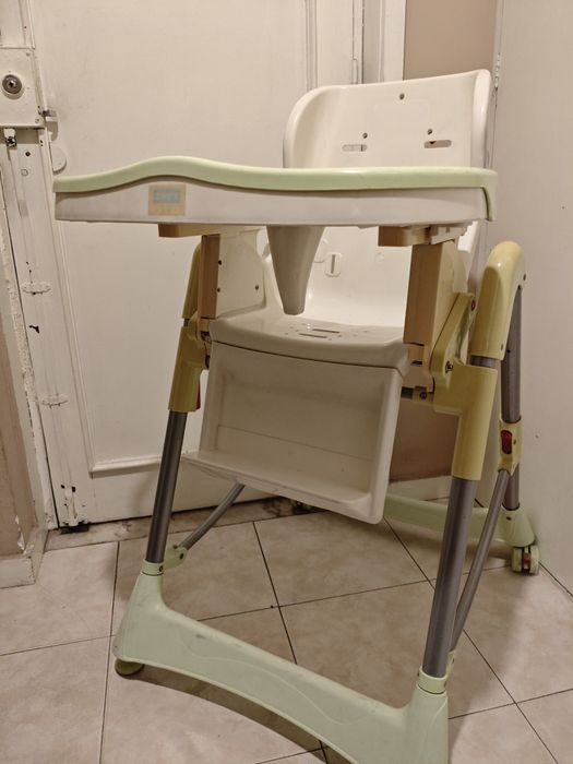 Cadeira de refeição para bébé