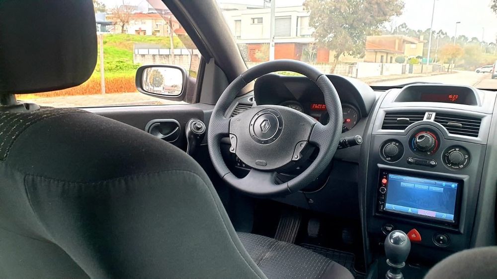 Renault Megane 1.9DCI