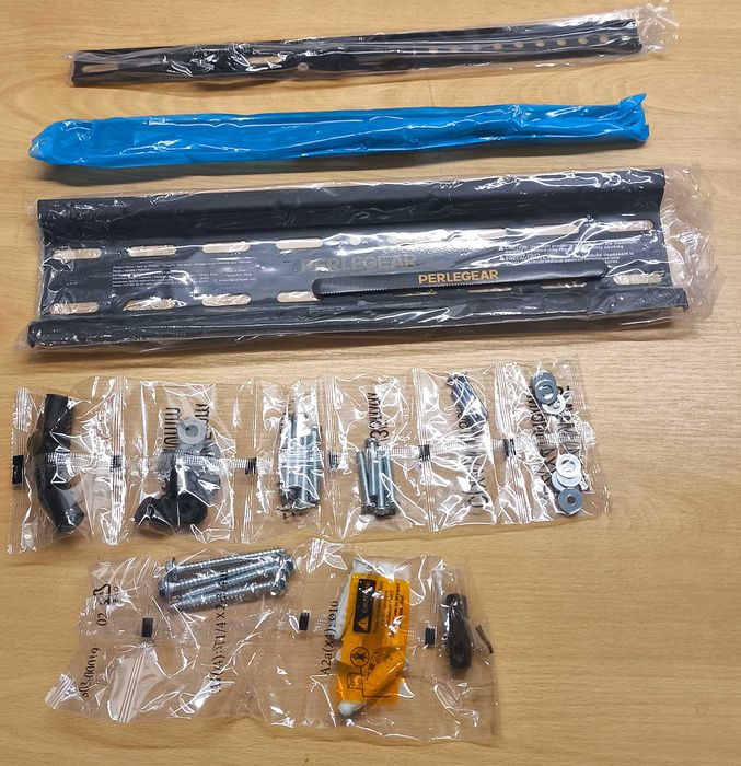 Uchwyt Ścienny do TV Mocny Płaski 26-55 cali 52kg [2288]