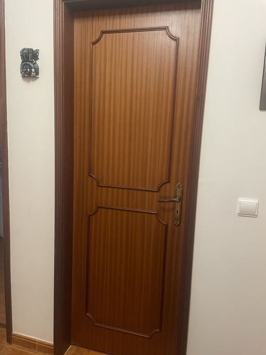 Portas madeira maciça