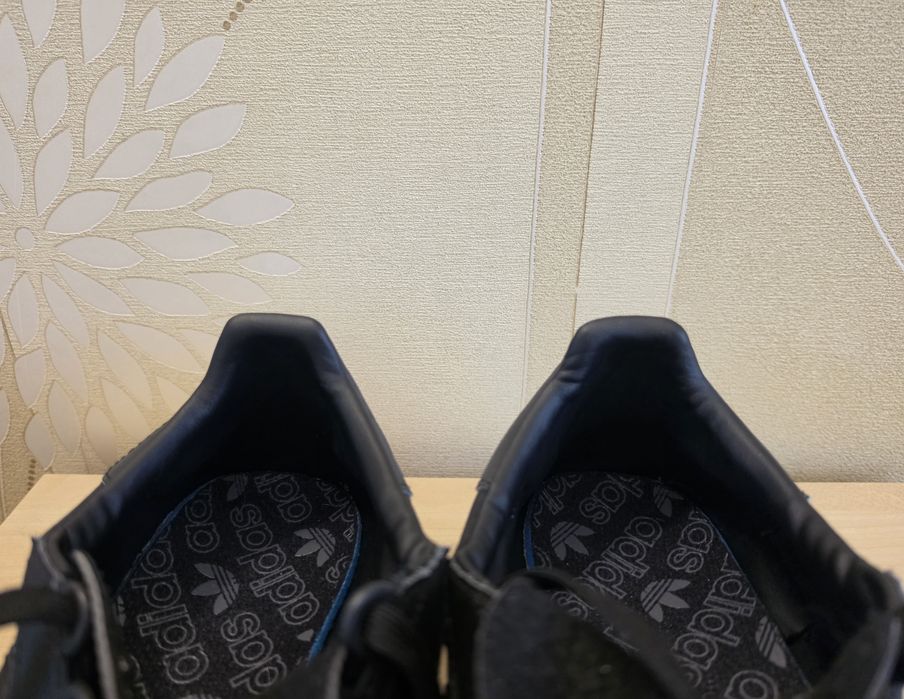 Чоловічі кросівки Adidas Retropy E5 оригінал розмір 46.5