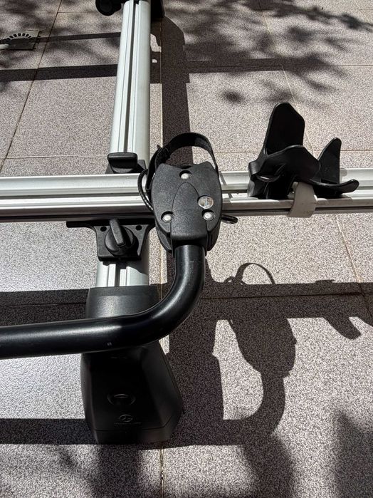 Barras de tejadilho originais Mercedes Classe A com suporte de bicicletas