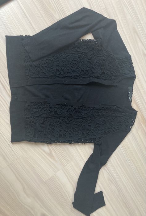 Sweterek elegancki z Mango