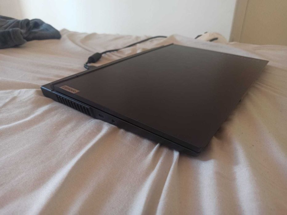 Portatil - Lenovo legion GAMER