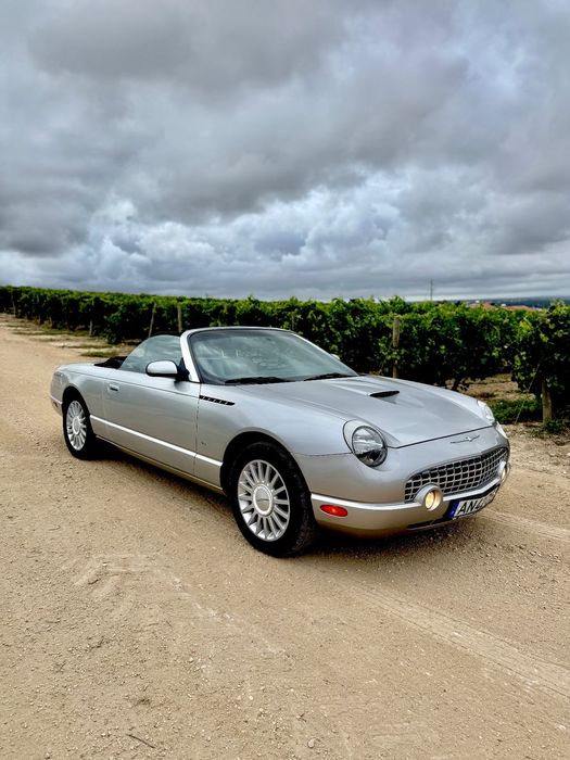 Ford Thunderbird64171326758402123