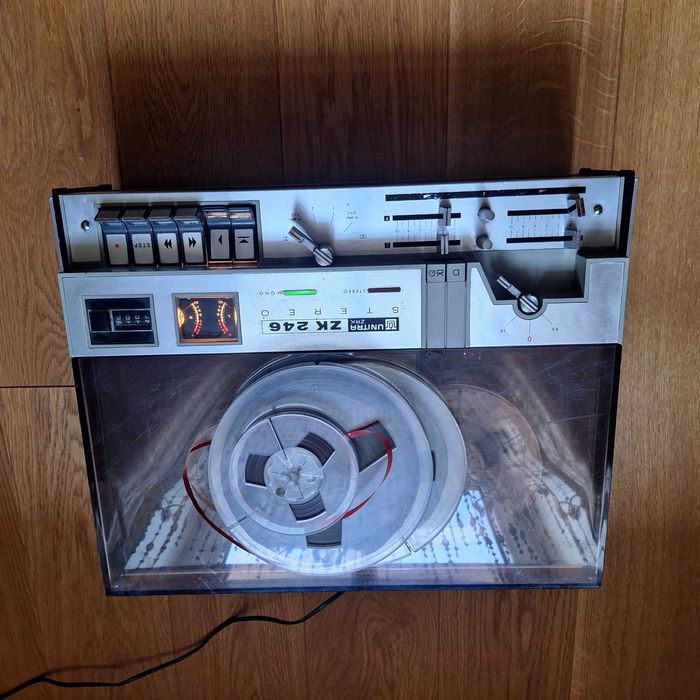 Magnetofon Unitra  ZK 246