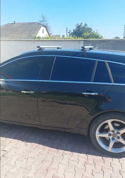 Поперечины  Аэро B 46 на рейленги Opel Insignia