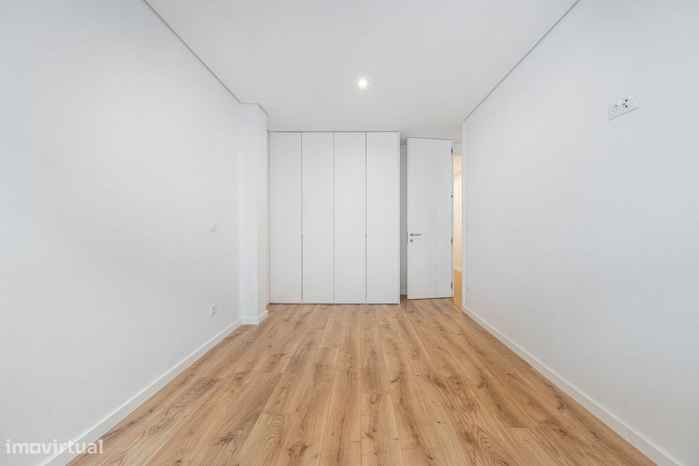 Apartamento T3 Renovado em Braga – Localização Premium com Terraço