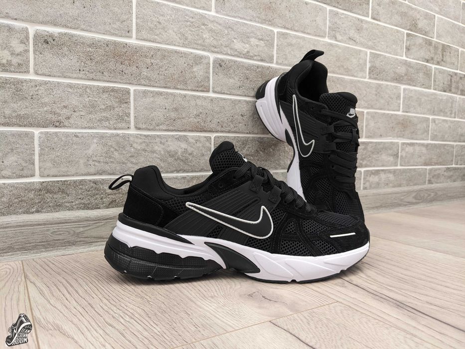 Кросівки чоловічі Nike V2K Run \ Найк Ран \ розмір 41 - 46