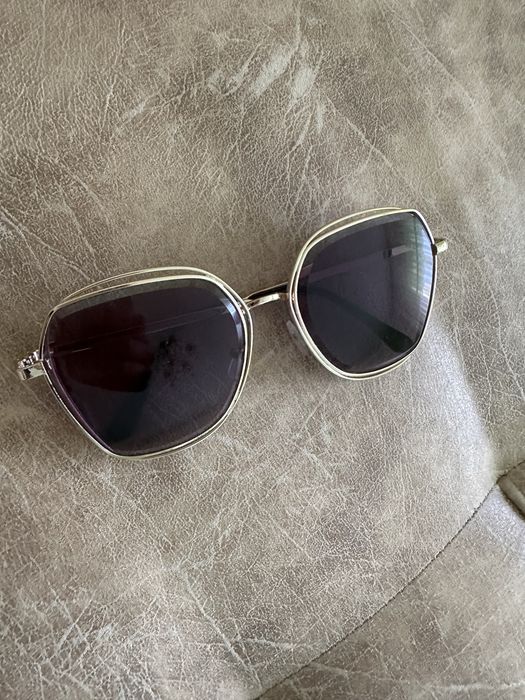 Сонцезахисні окуляри