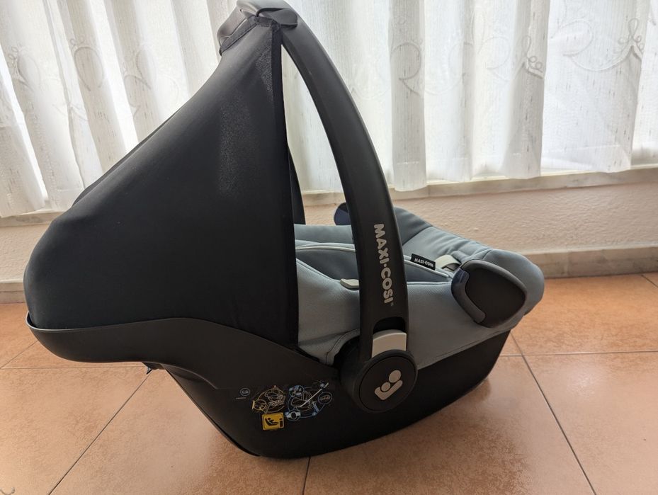 Ovo Maxi Cosi Rock i-size ( com redutor )