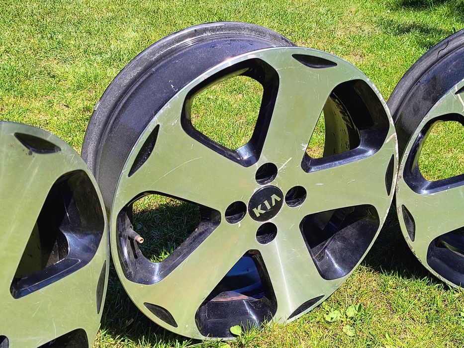 Alufelgi KIA RIO 17 cali 4x100 ET43 Toyota Hyundai