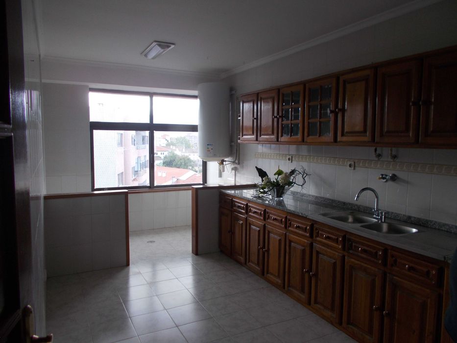 VENDA APARTAMENTO T2+GARAGEM