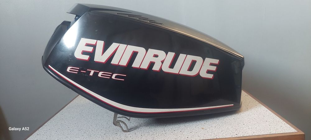 Evinrude 50 pokrywa silnika