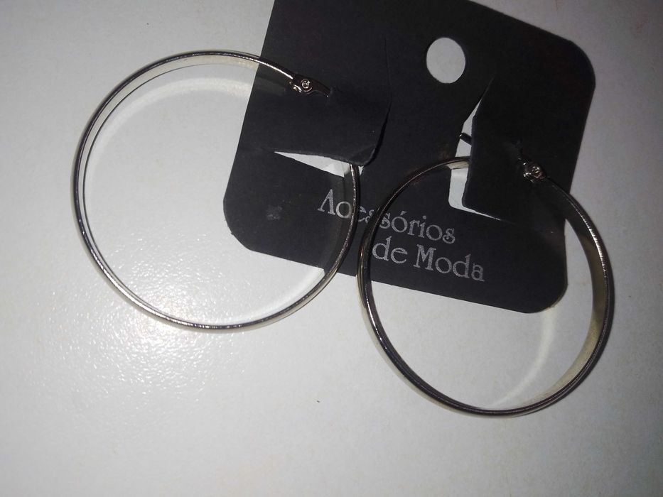 Argolas prateadas novas