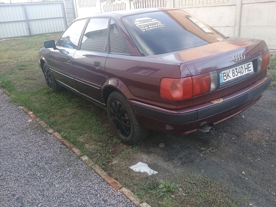 продам Ауди 80 б4