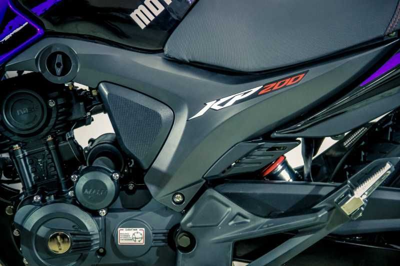 мотоцикл Lifan KP200