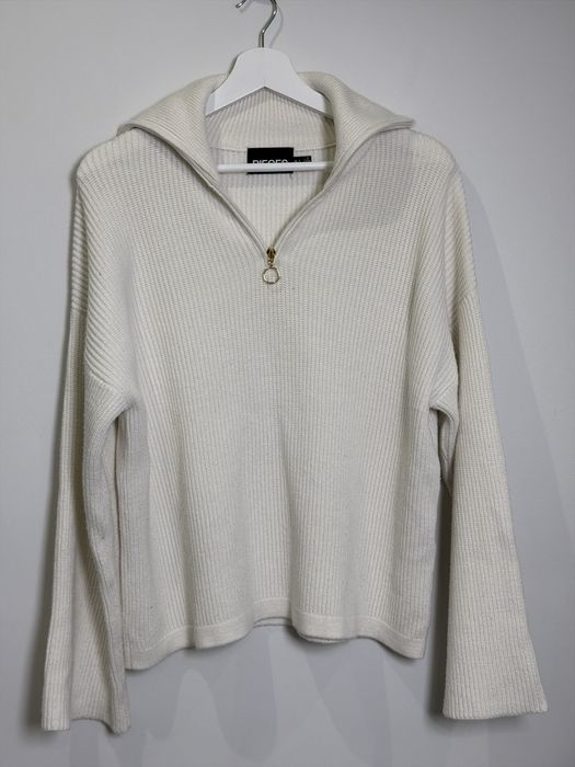Bialy sweter damski S Pieces