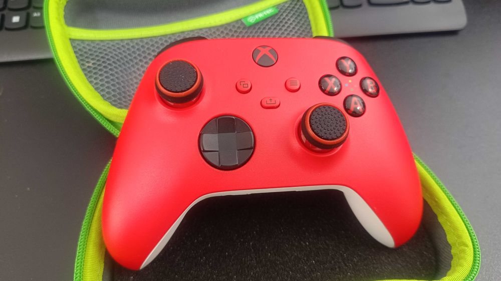 Controle XBox Pulse Red Series X + Acessórios