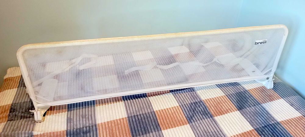 Barierka ochronna zabezpieczająca do łóżka BREVI Solidna dł. 150cm x48