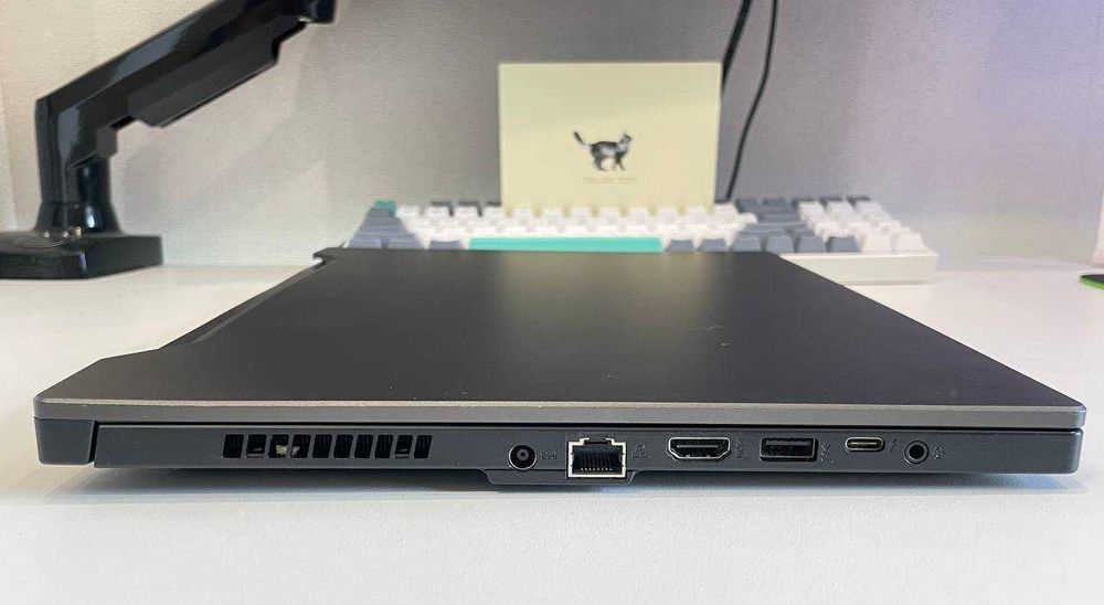 ASUS TUF Dash F15  i7-11370H  40 GB Ram  1TB SSD NVIDIA 3070 8 GB