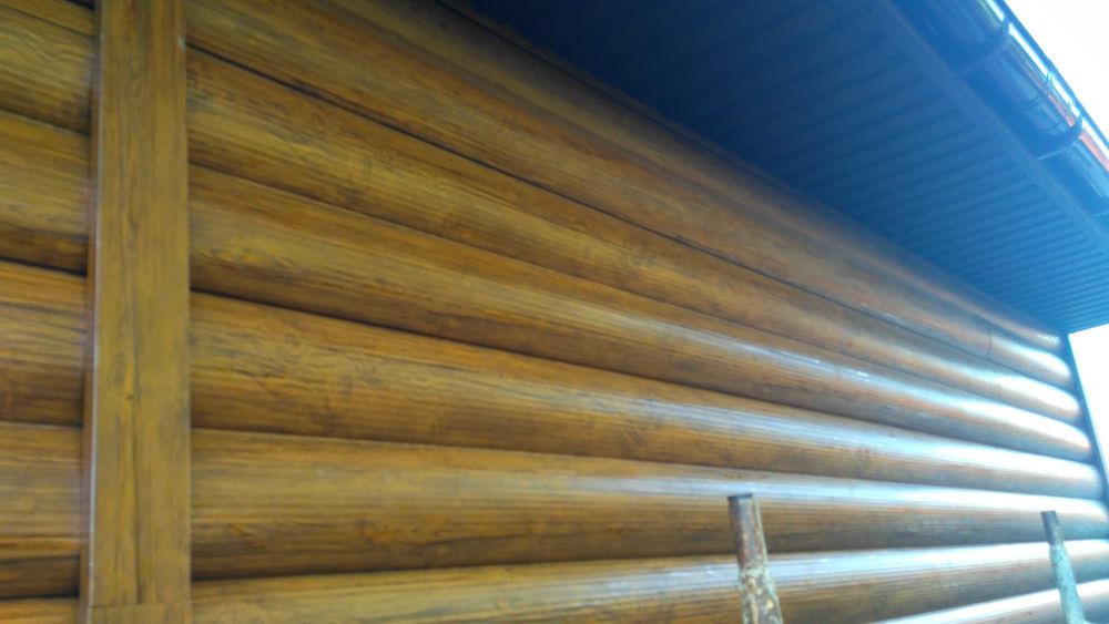 Металлический САЙДИНГ Blockehouse структурная сосна.  Хит продаж.