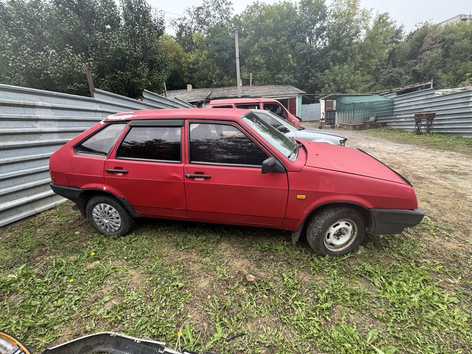 Розбір Ваз 2109.