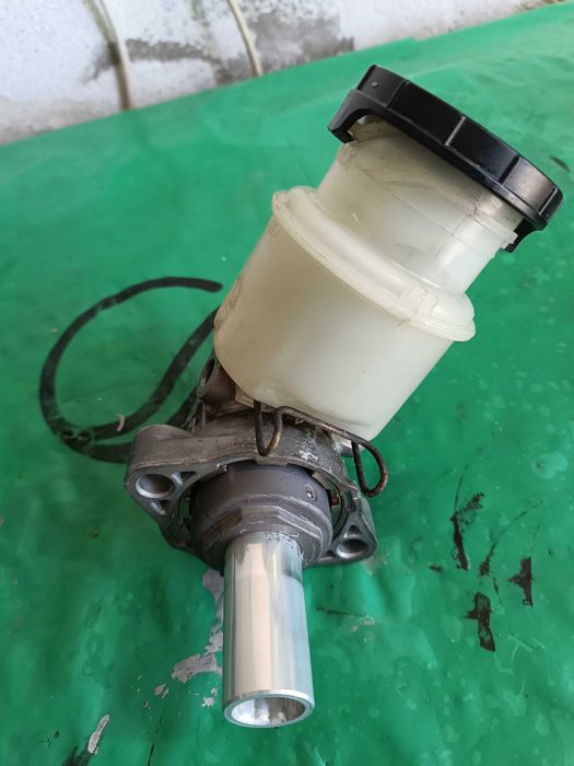 - Opel Fontera 2,8 TDI- Bomba Travões e Alternador