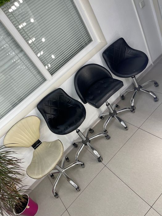 Меблі для салонів краси