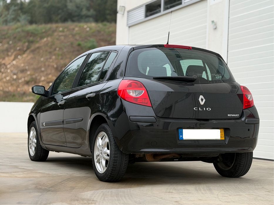 Renault Clio 1.2 16v 75cv — photo 5