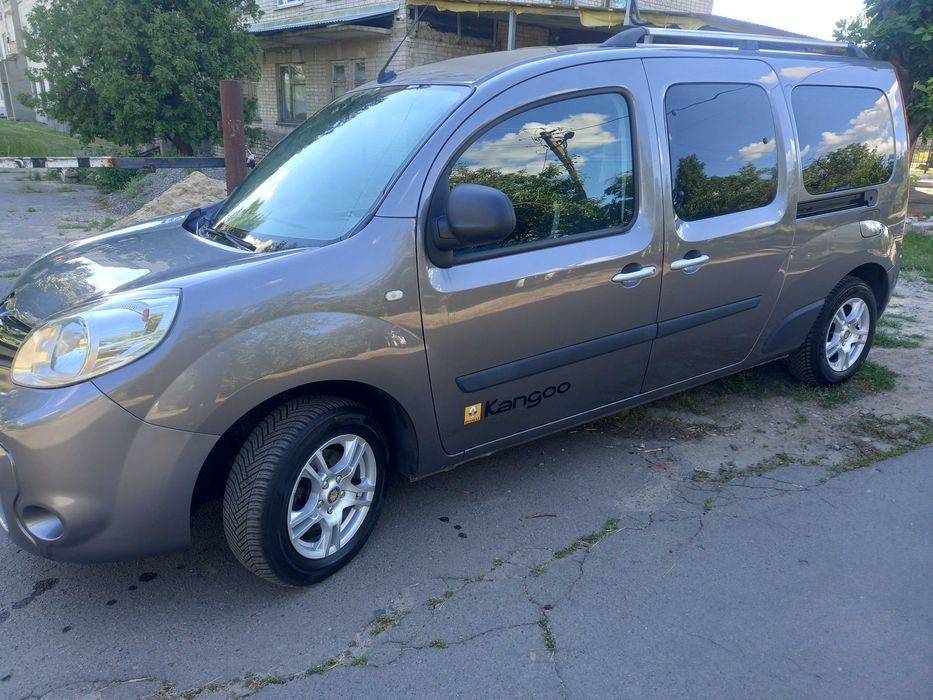 Продам Renault Kengo 2014 року макси база,7 мест