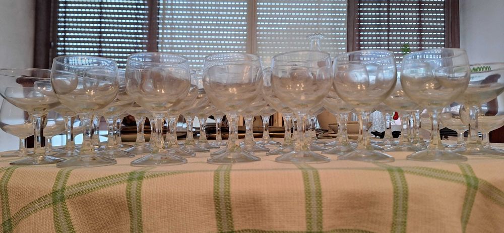 Glassware Set443587432767836162