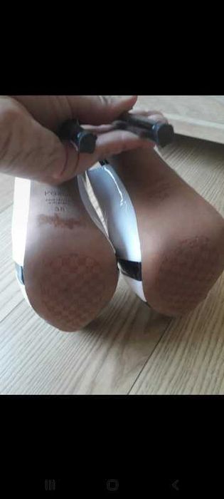 szpilki buty na obcasie Kazar