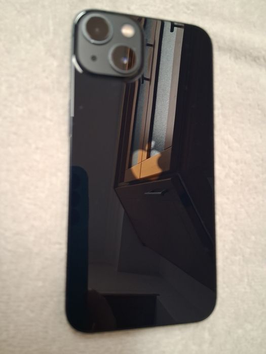 iPhone 13 APPLE (6.1'' - 128 GB - Meia-noite)