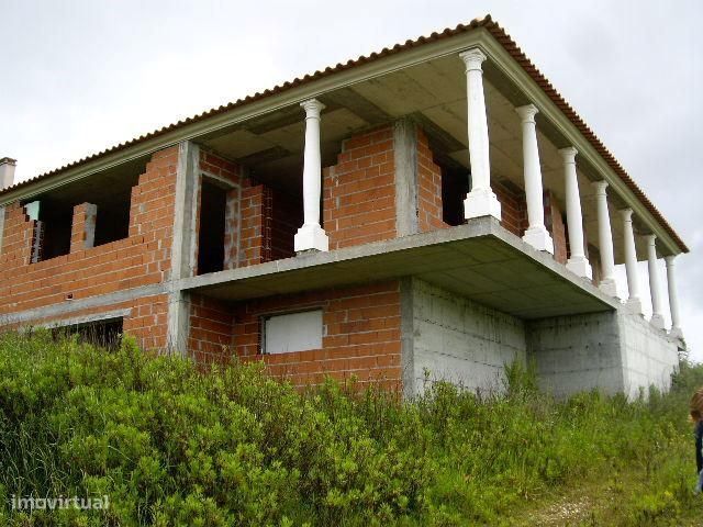 Moradia em construção - Salir de Matos — Salir de Matos, Leiria