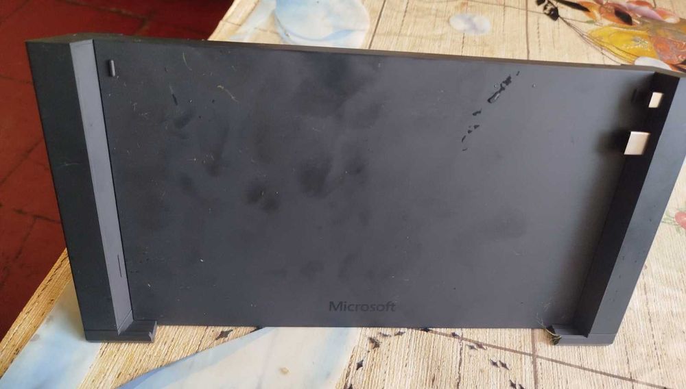 Док станція приставка Microsoft 1672 для планшета Surface 3