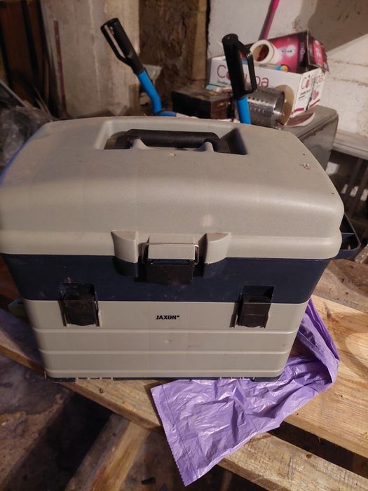 Skrzynka wędkarska jaxon