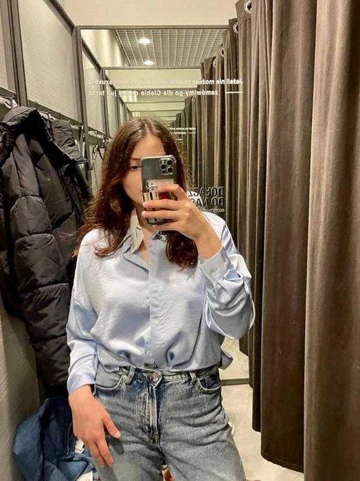 Сорочка Zara з атласним ефектом