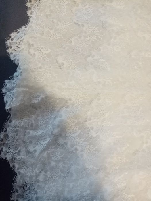 Sukienka ślubna z trenem