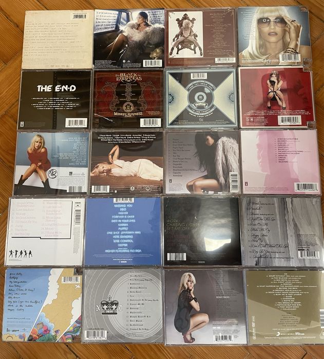 Cd’s DVD’s e Blue Ray varios musica Pop e fado