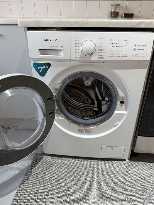Maquina de lavar roupa