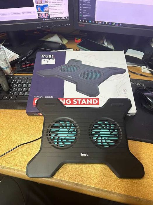 Охлаждающая подставка для ноутбука Trust Xstream Breeze