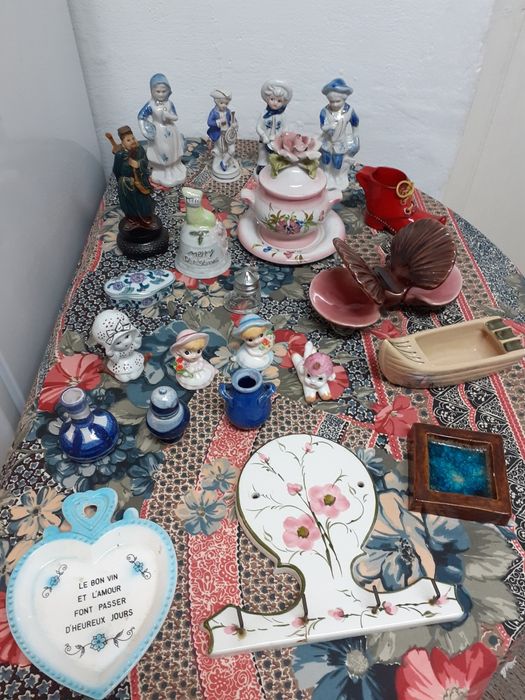 Assorted New Tableware64586271612417121