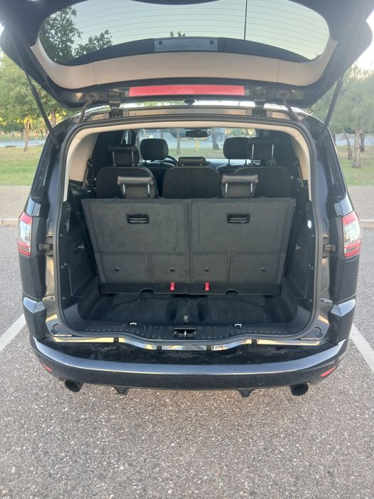 Vende-se Ford S Max Titanium X 2.2 200 CV